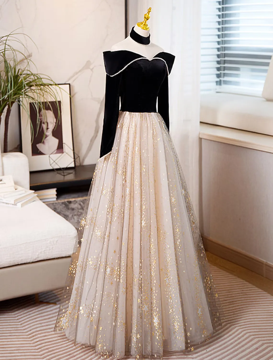 A-Line Prom Dresses Sparkle Shine Dress Engagement Floor Length Long Sleeve Sweetheart Tulle with Sequin