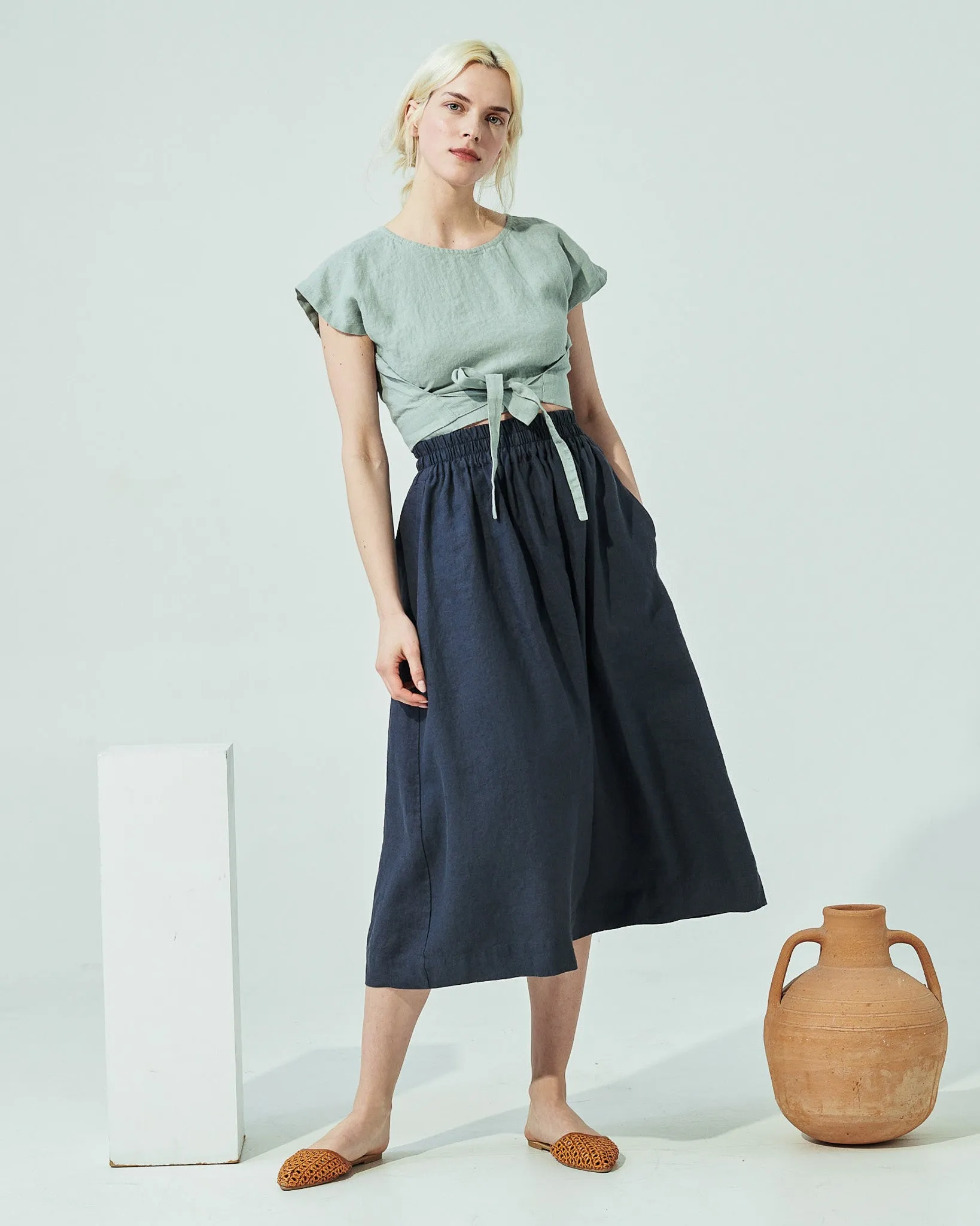 AUGUSTINE cropped linen wrap top