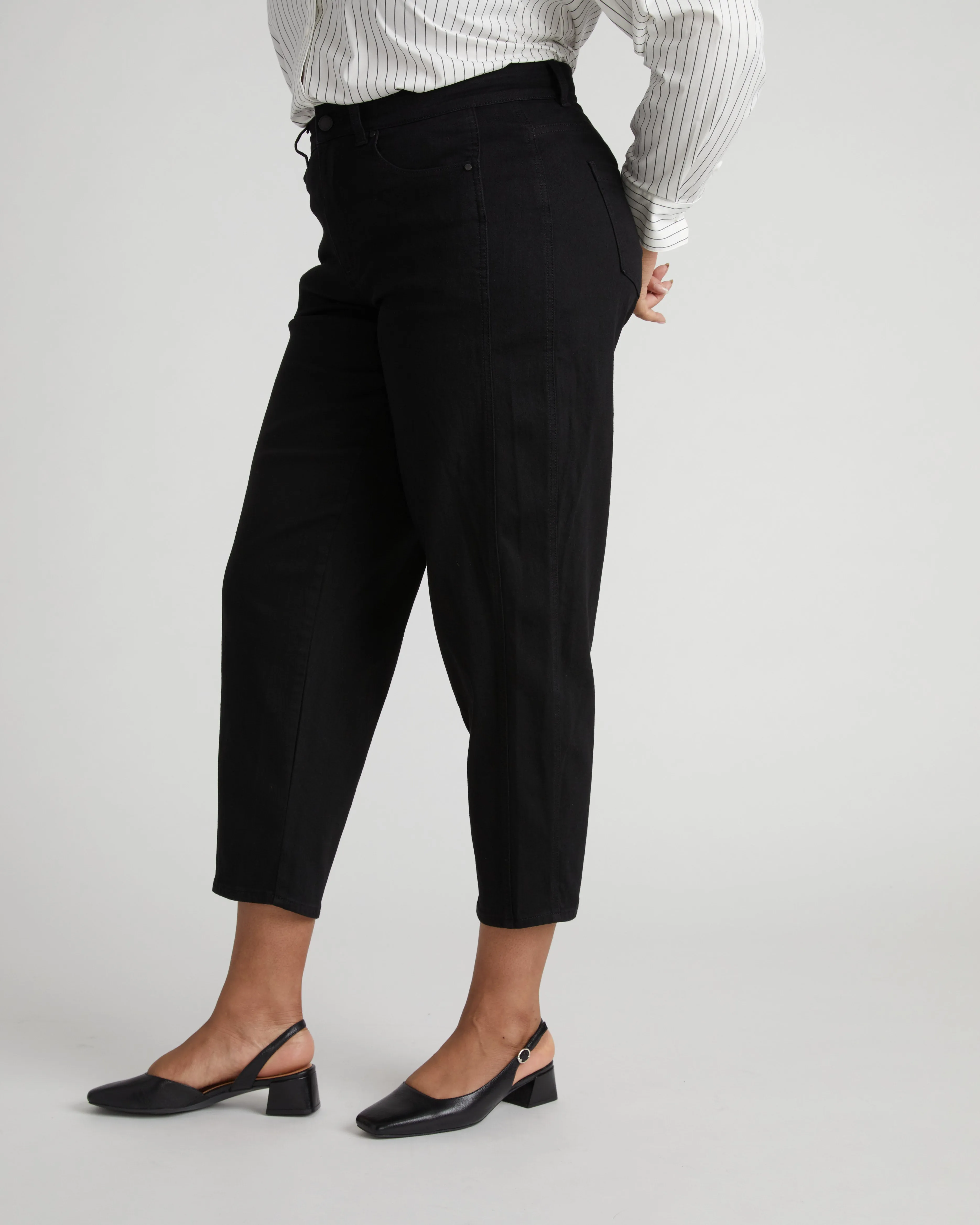 Dakota Twisted Leg Jeans - Jet Black